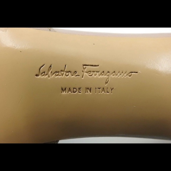 Salvatore Ferragamo Light Pink Kitten Heels, Size 8, So Cute! - Picture 5 of 7